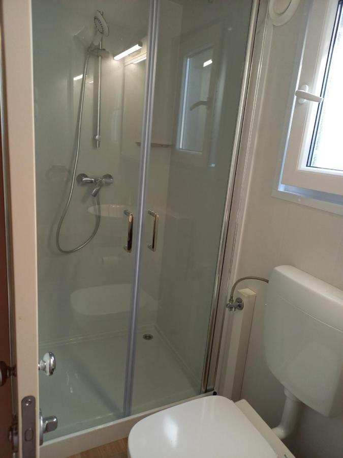 Mobile Home Agava บีโอกราดนาโมรู ภายนอก รูปภาพ